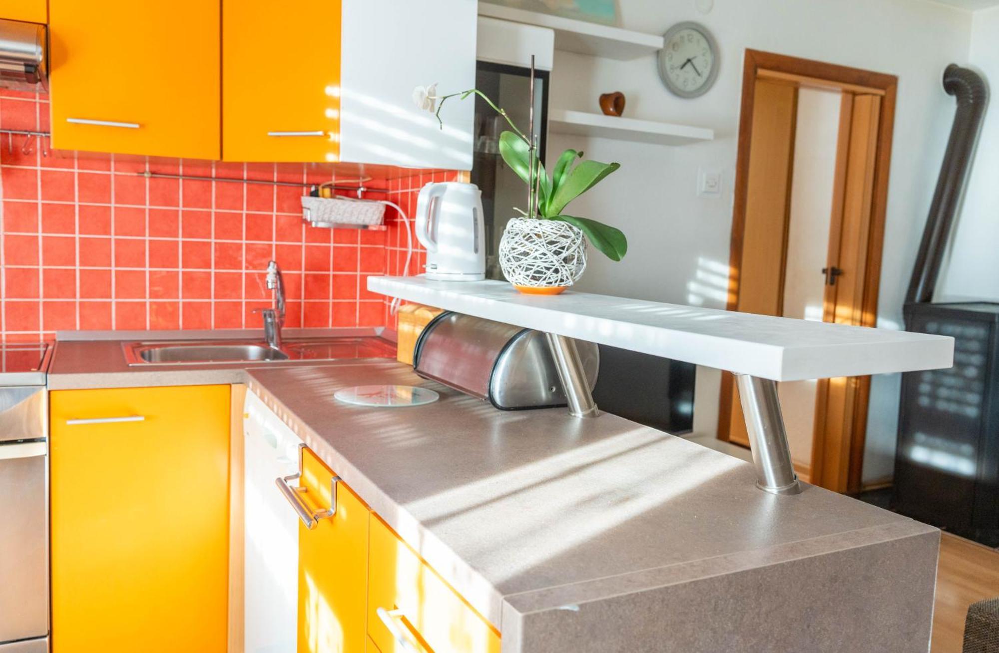Apartman Lili Knin Extérieur photo
